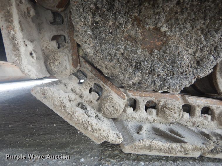 image for item IT9147 2012 LeeBoy 8500B  paver