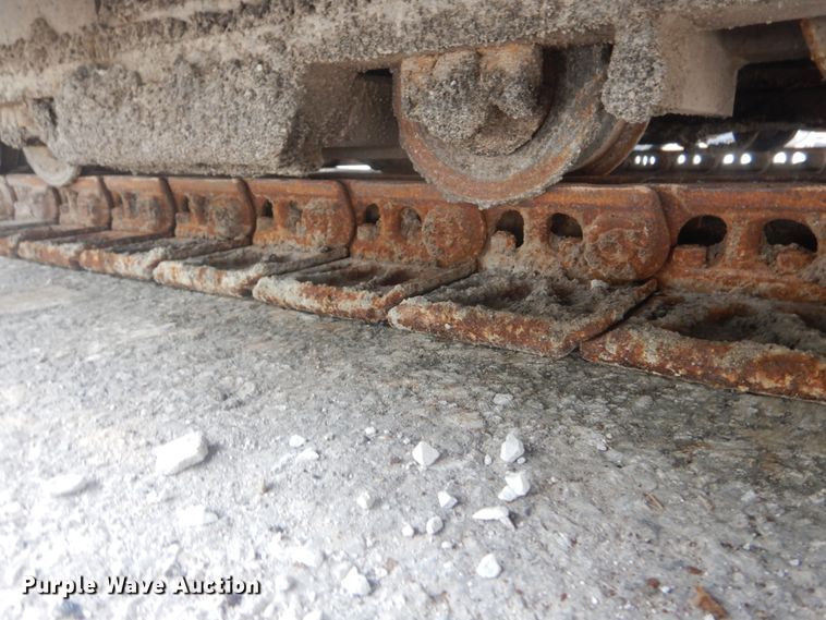 image for item IT9147 2012 LeeBoy 8500B  paver