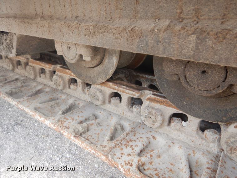 image for item IT9147 2012 LeeBoy 8500B  paver