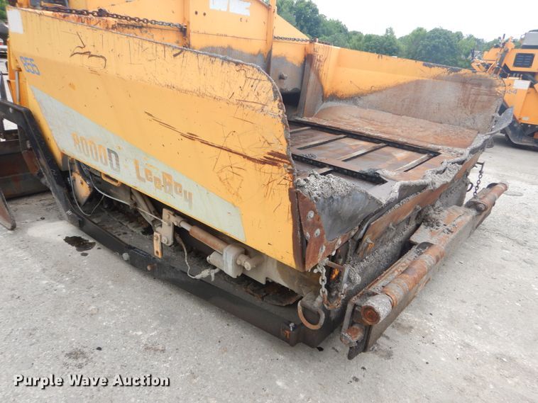 image for item IT9148 2002 LeeBoy 8000  paver