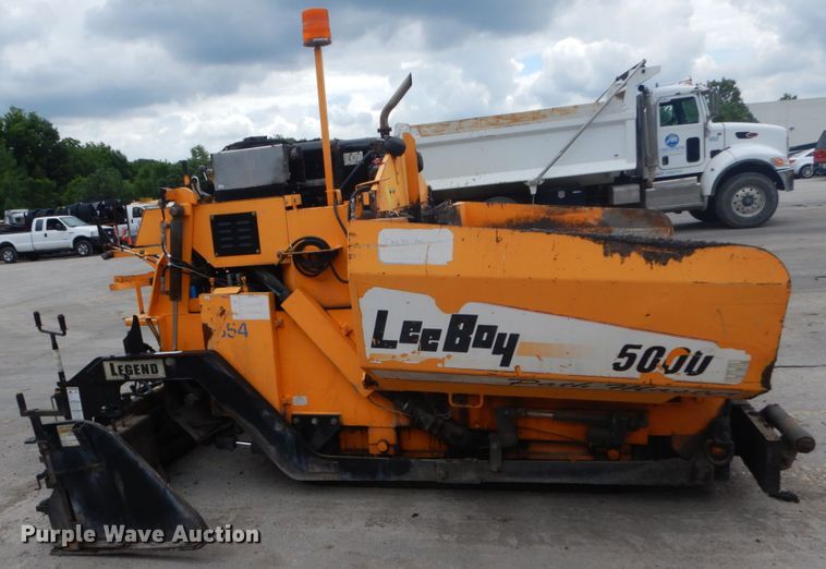 image for item IT9149 2013 LeeBoy 5000 Path Master  paver