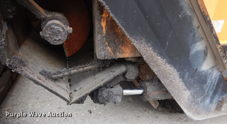 image for item IT9149 2013 LeeBoy 5000 Path Master  paver