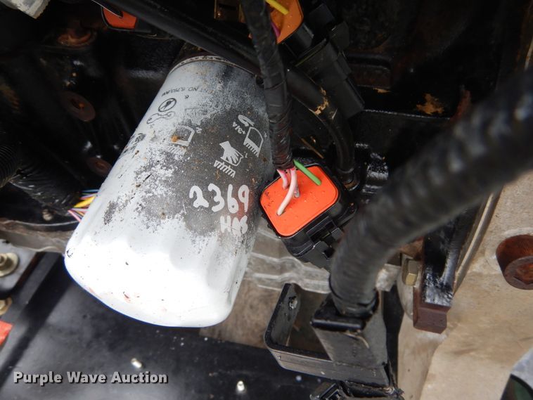 image for item IT9151 Ford LRG-435P-6006-A  four cylinder gas engine