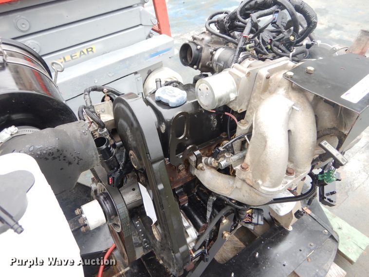 image for item IT9151 Ford LRG-435P-6006-A  four cylinder gas engine