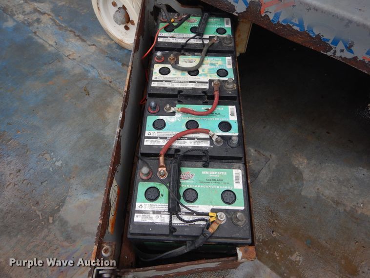 image for item IT9152 Skyjack SJIII 3219  scissor lift