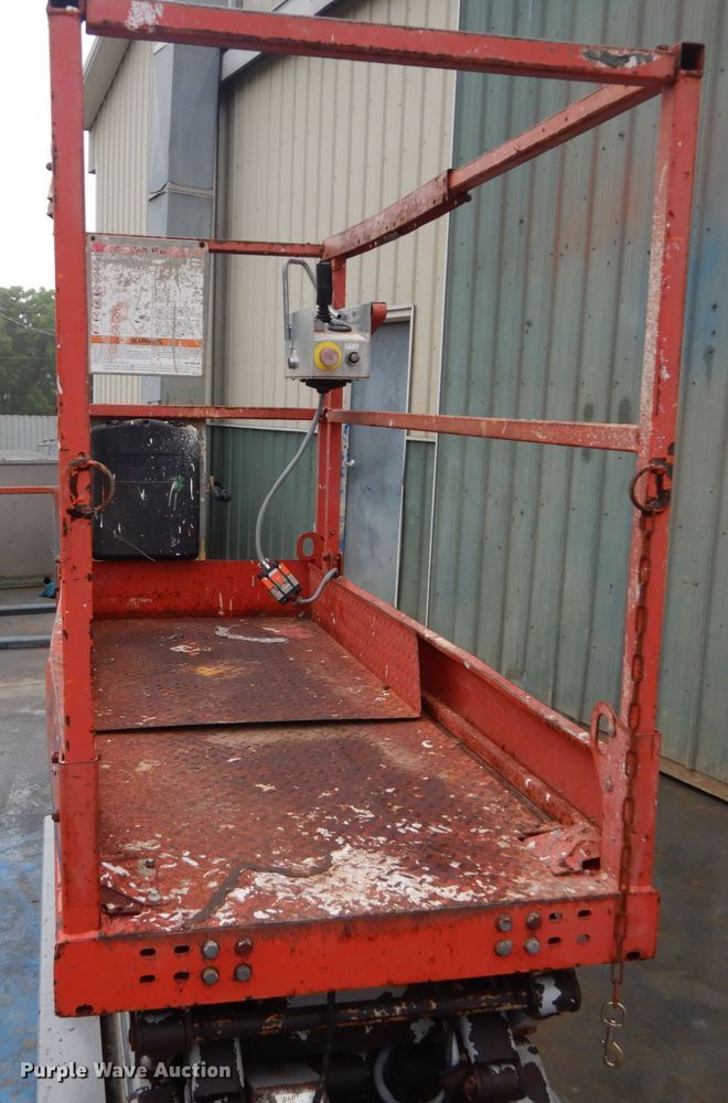 image for item IT9153 Skyjack SJIII 3219  scissor lift