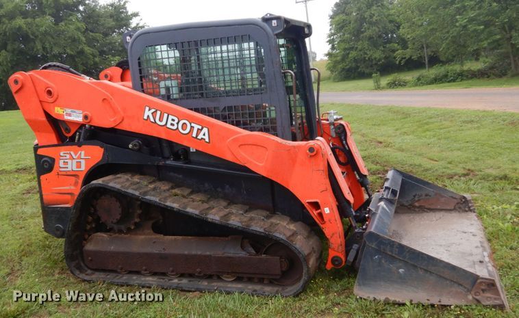 image for item IT9154 2011 Kubota SVL90  tracked skid steer loader