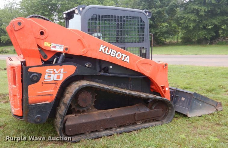 image for item IT9154 2011 Kubota SVL90  tracked skid steer loader