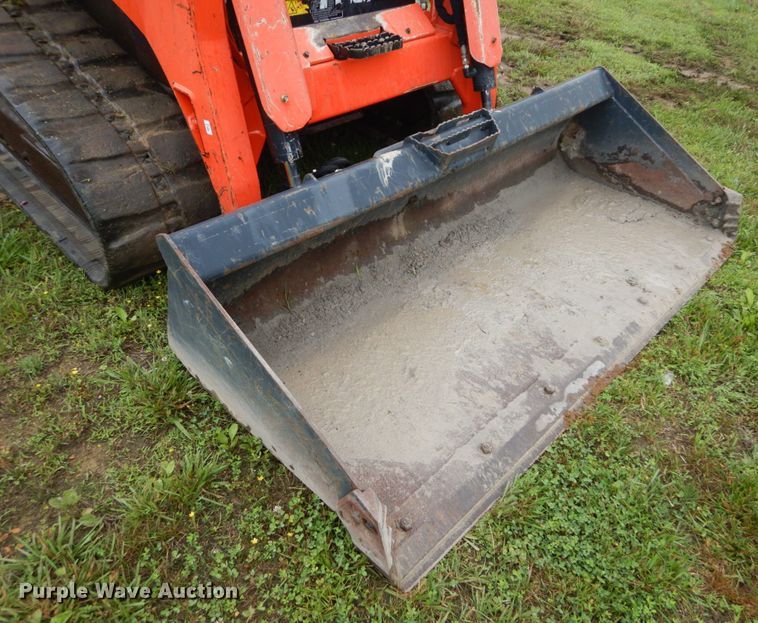 image for item IT9154 2011 Kubota SVL90  tracked skid steer loader