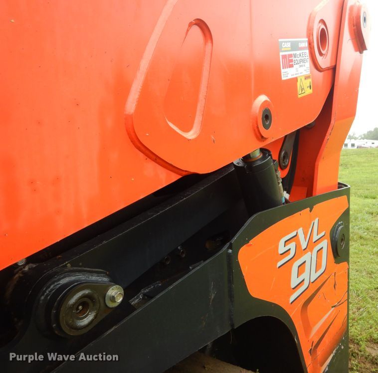 image for item IT9154 2011 Kubota SVL90  tracked skid steer loader