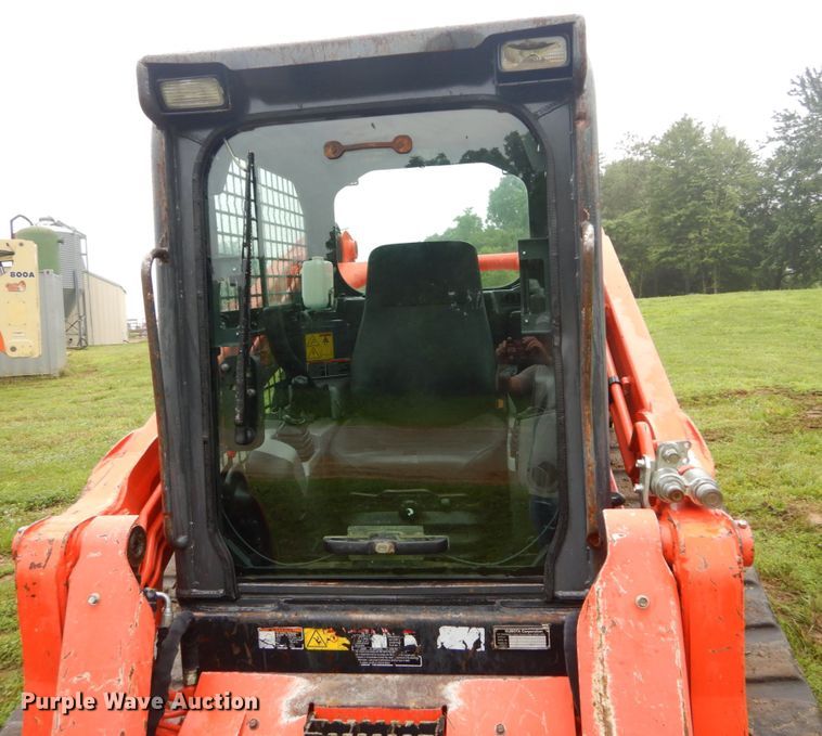 image for item IT9154 2011 Kubota SVL90  tracked skid steer loader