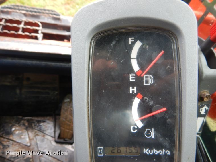 image for item IT9154 2011 Kubota SVL90  tracked skid steer loader