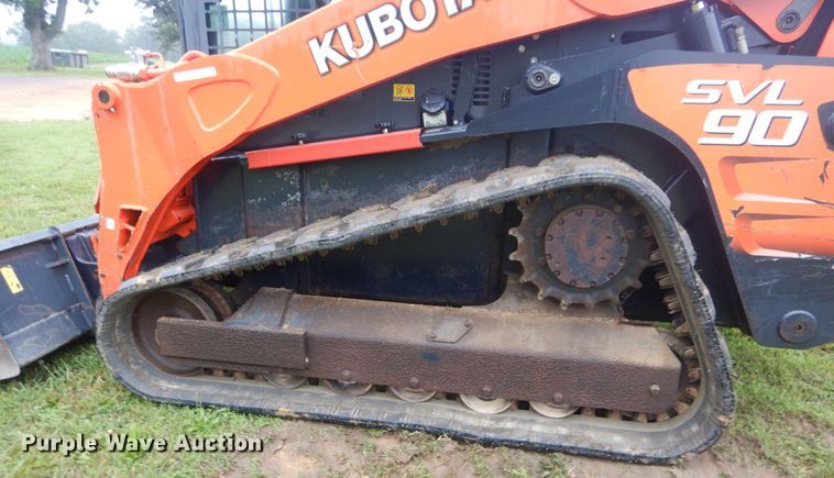 image for item IT9154 2011 Kubota SVL90  tracked skid steer loader