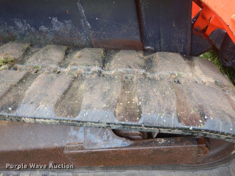 image for item IT9154 2011 Kubota SVL90  tracked skid steer loader