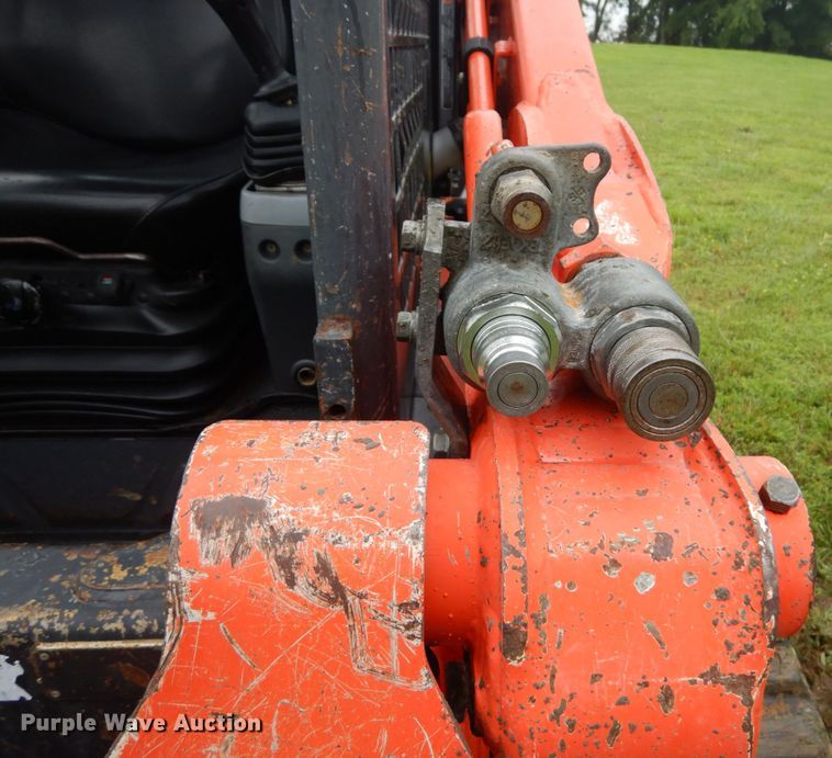 image for item IT9155 Kubota SVL90-2  tracked skid steer loader