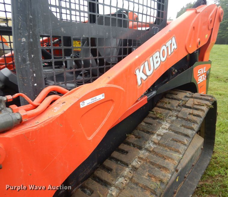image for item IT9155 Kubota SVL90-2  tracked skid steer loader
