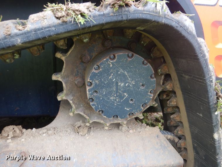 image for item IT9155 Kubota SVL90-2  tracked skid steer loader