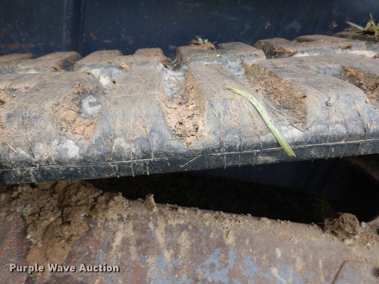 image for item IT9155 Kubota SVL90-2  tracked skid steer loader