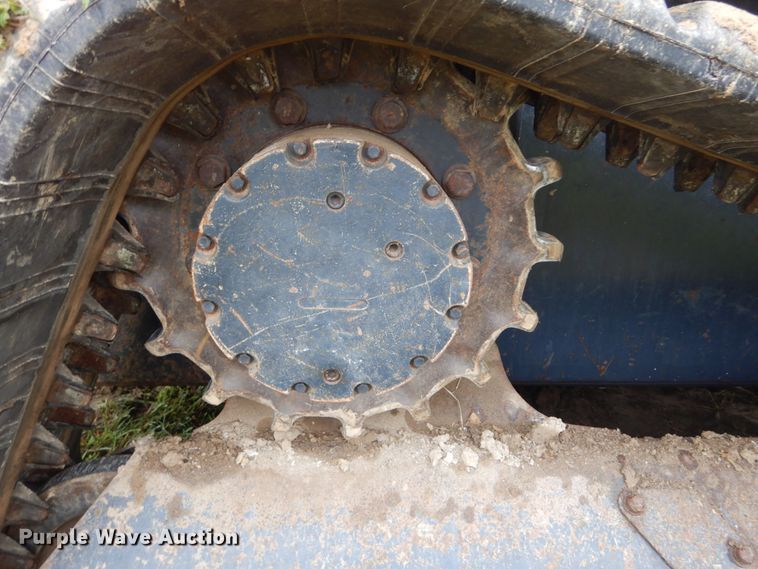 image for item IT9155 Kubota SVL90-2  tracked skid steer loader