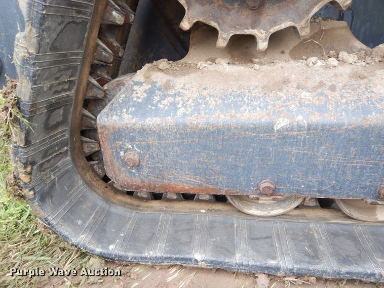 image for item IT9155 Kubota SVL90-2  tracked skid steer loader