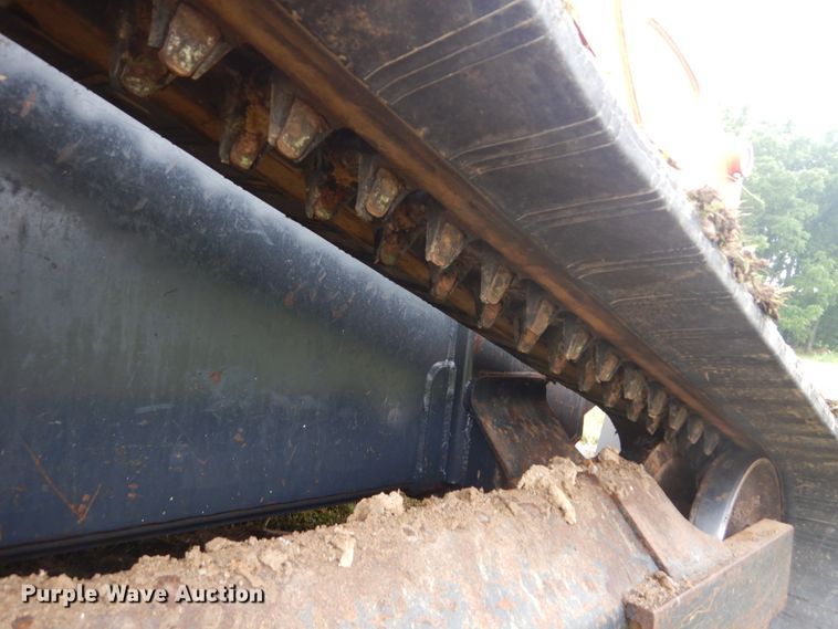 image for item IT9155 Kubota SVL90-2  tracked skid steer loader