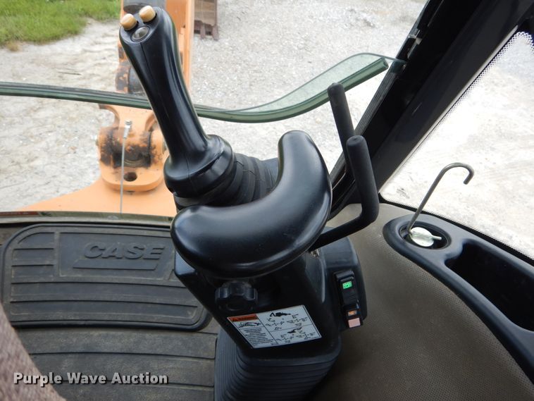 image for item IT9158 2012 Case 580 Super N  backhoe