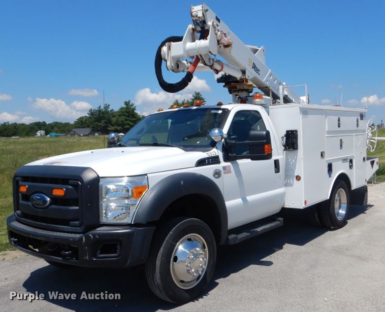 image for item IT9170 2012 Ford F550 Super Duty XL  bucket truck