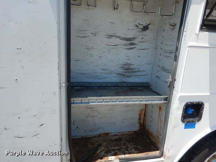 image for item IT9170 2012 Ford F550 Super Duty XL  bucket truck