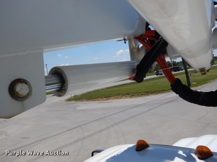 image for item IT9170 2012 Ford F550 Super Duty XL  bucket truck