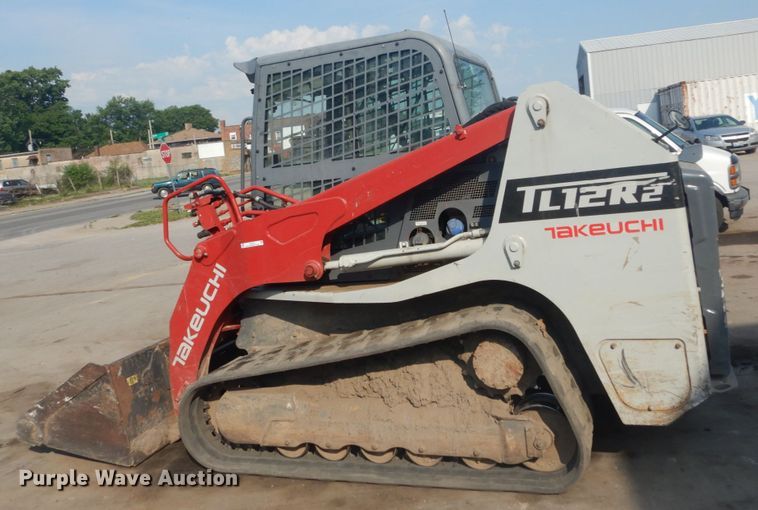 image for item IT9178 2019 Takeuchi TL12R2  tracked skid steer loader