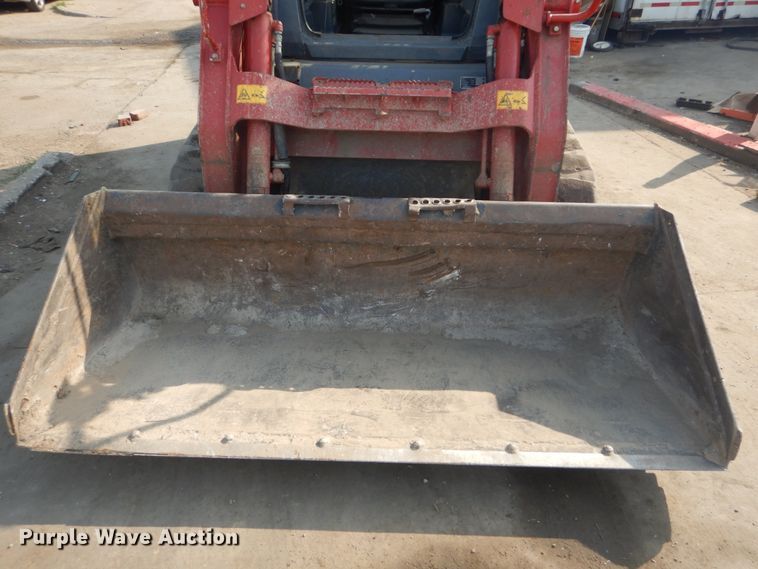 image for item IT9178 2019 Takeuchi TL12R2  tracked skid steer loader