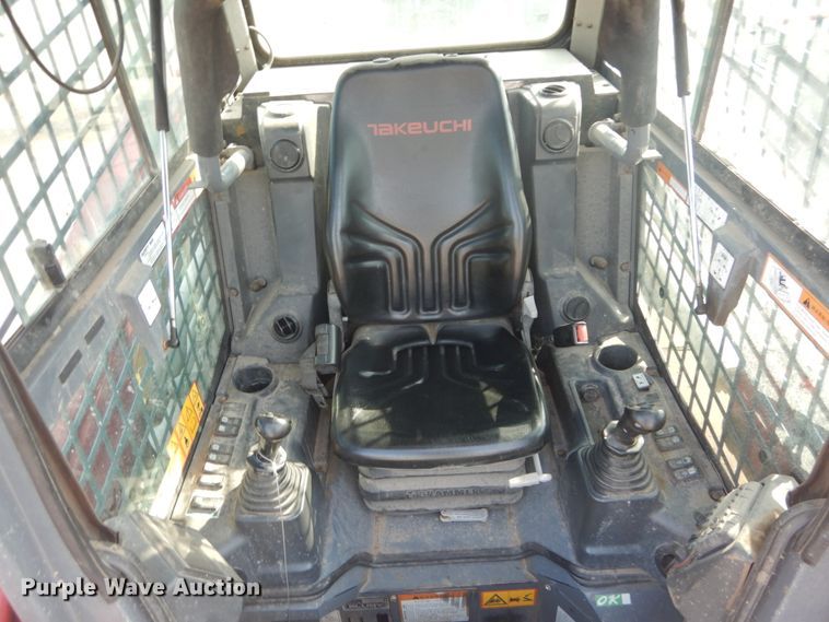 image for item IT9178 2019 Takeuchi TL12R2  tracked skid steer loader