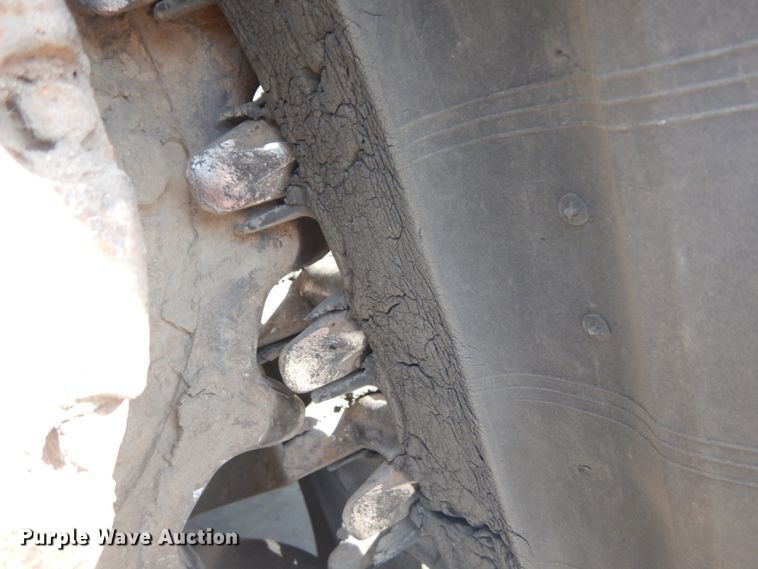 image for item IT9178 2019 Takeuchi TL12R2  tracked skid steer loader