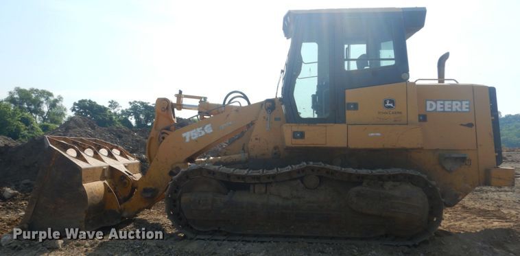 image for item IT9180 2007 John Deere 755C Series II  track loader