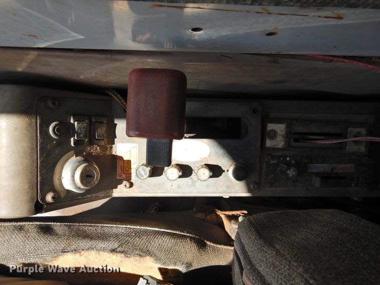 image for item JX9922 1994 Hitachi EX150  excavator