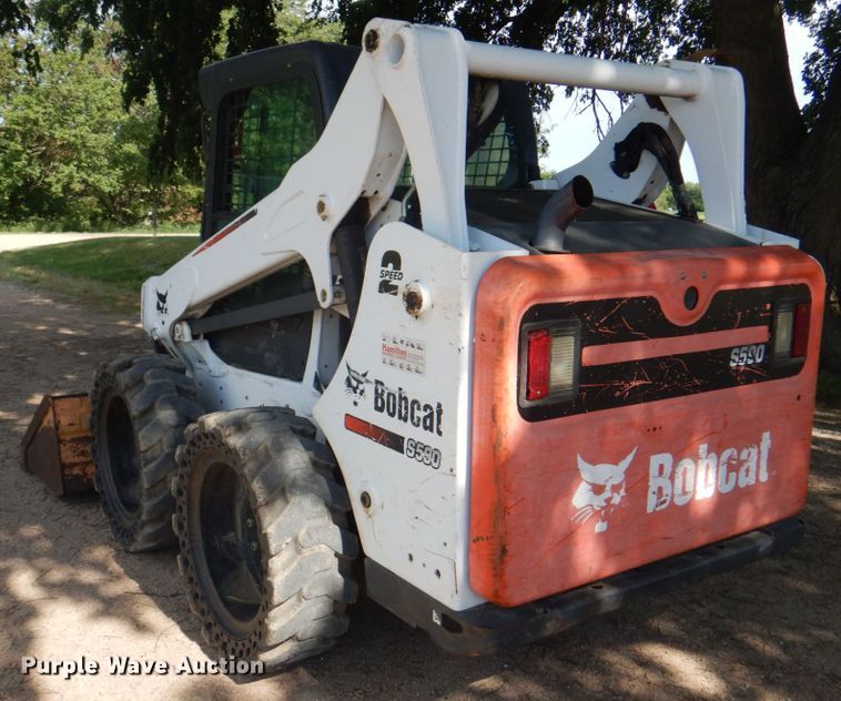 image for item JY9815 2014 Bobcat S590  skid steer loader