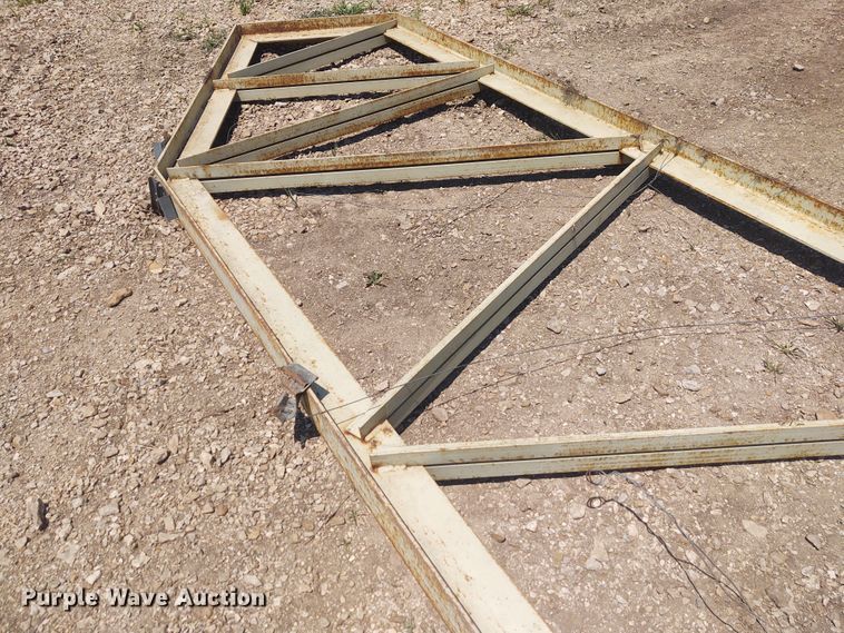 image for item BY9334 (9) 46'W steel trusses