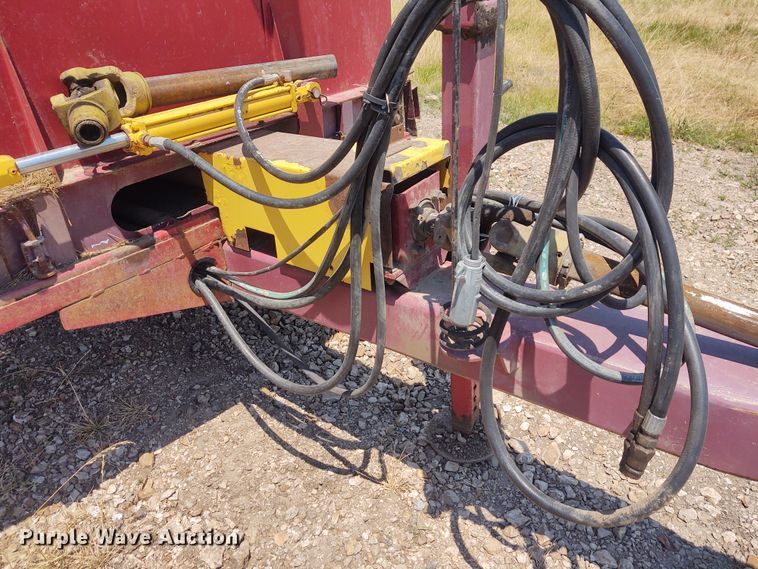 image for item BY9335 Supreme 500T  feed grinder/mixer