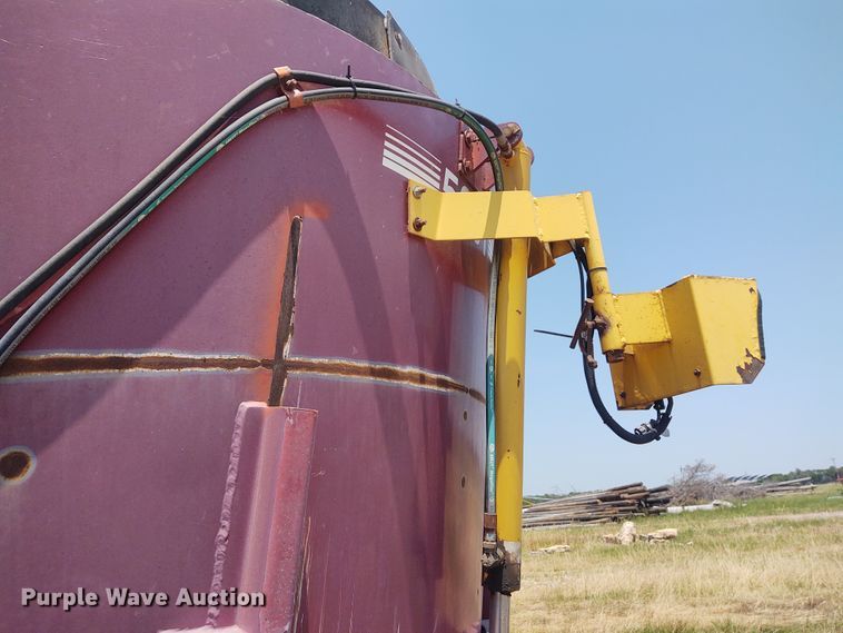 image for item BY9335 Supreme 500T  feed grinder/mixer