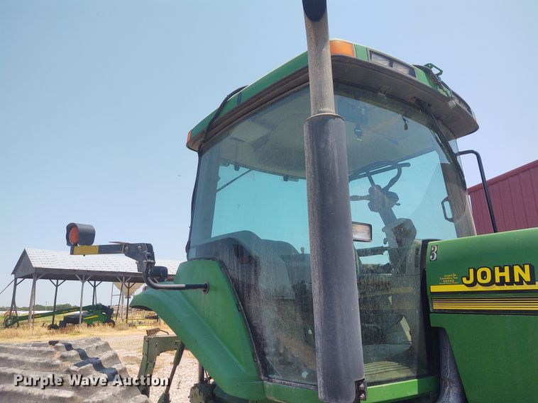 image for item BY9336 2000 John Deere 8410T  tractor