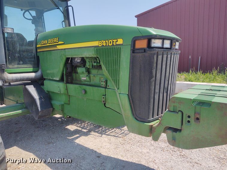 image for item BY9336 2000 John Deere 8410T  tractor