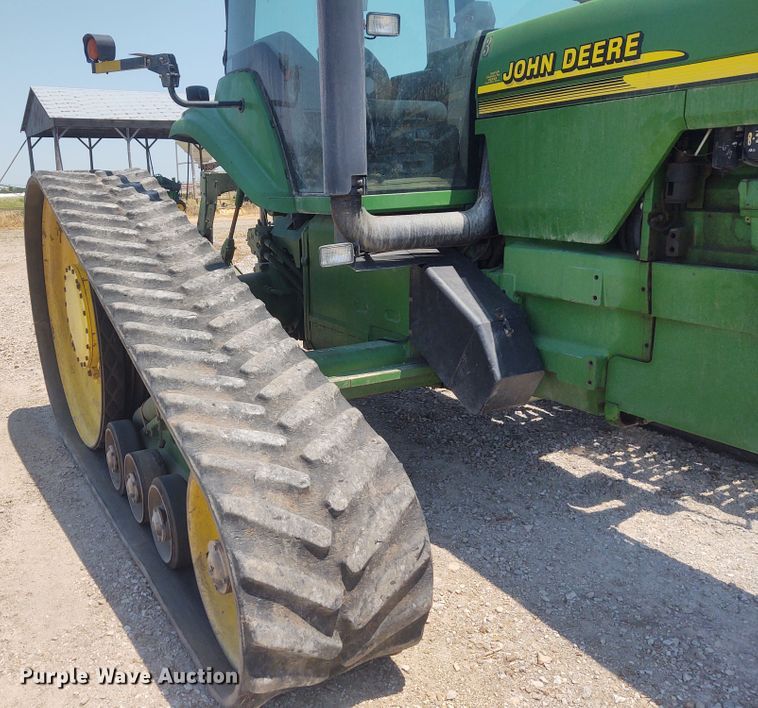 image for item BY9336 2000 John Deere 8410T  tractor