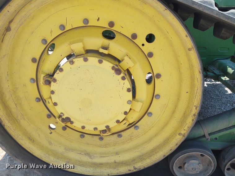 image for item BY9336 2000 John Deere 8410T  tractor