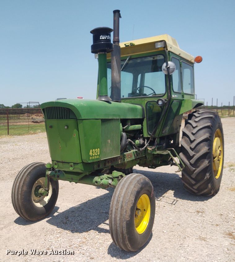 image for item BY9337 John Deere 4320  tractor
