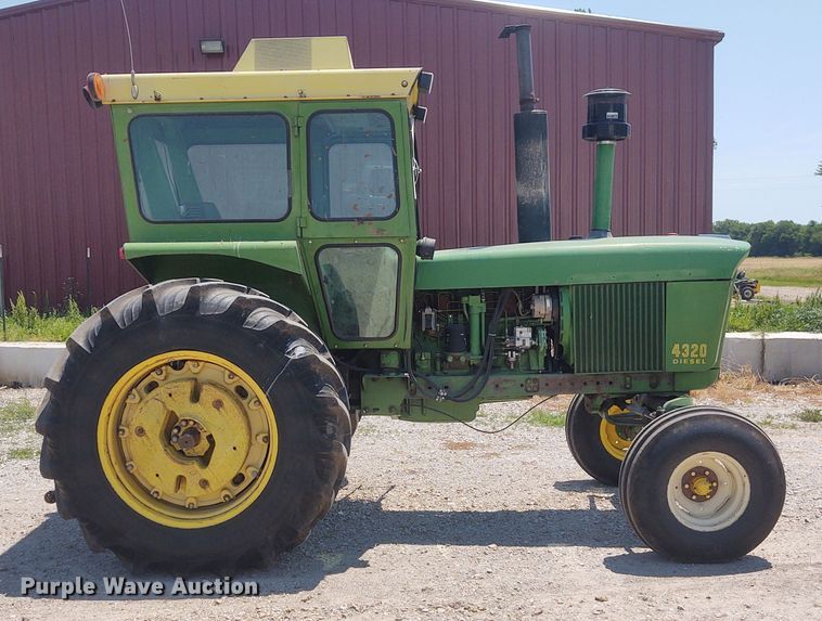 image for item BY9337 John Deere 4320  tractor