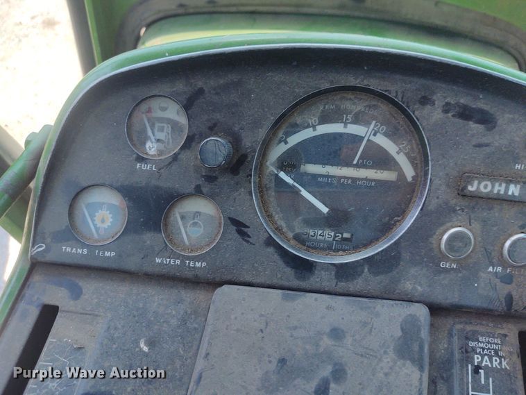 image for item BY9337 John Deere 4320  tractor