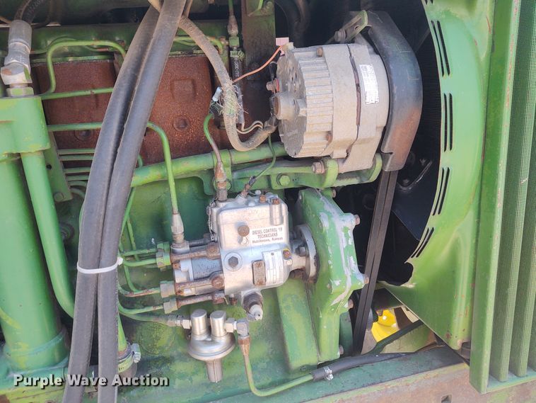 image for item BY9337 John Deere 4320  tractor