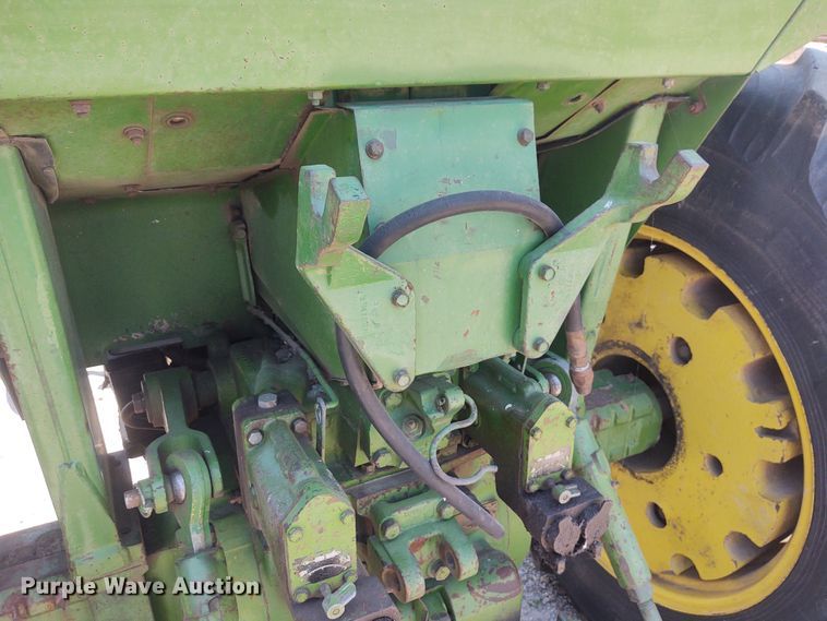 image for item BY9337 John Deere 4320  tractor