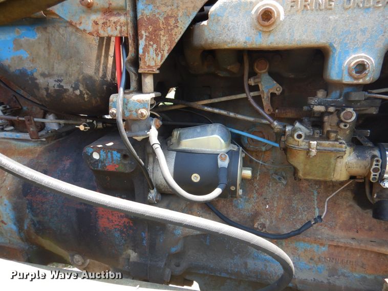 image for item DL0074 1967 Ford 5000  tractor
