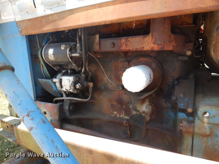image for item DL0074 1967 Ford 5000  tractor